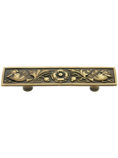 Poppy Flower Drawer Pull - 3 inch Center to Center in Antique Brass.